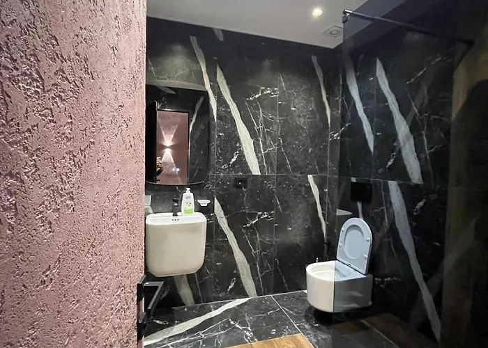 公寓 Jt - Red 地拉那